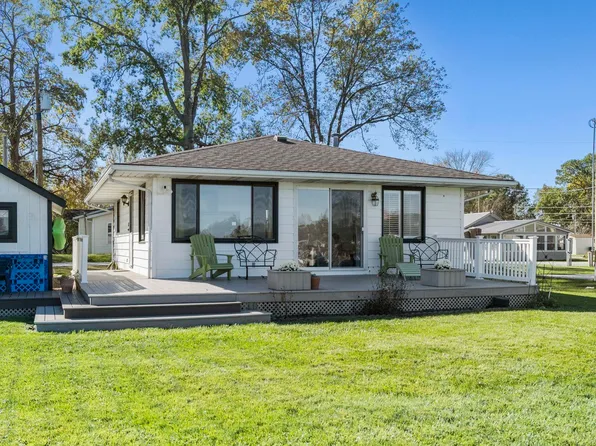 40 Ems C24g Ln, Warsaw, IN 46582