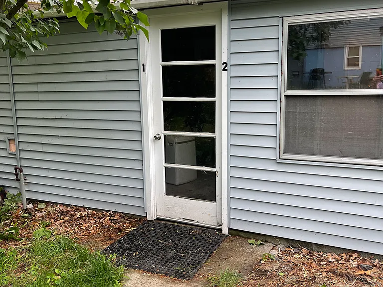 650 E Lakeshore Dr — Photo 9