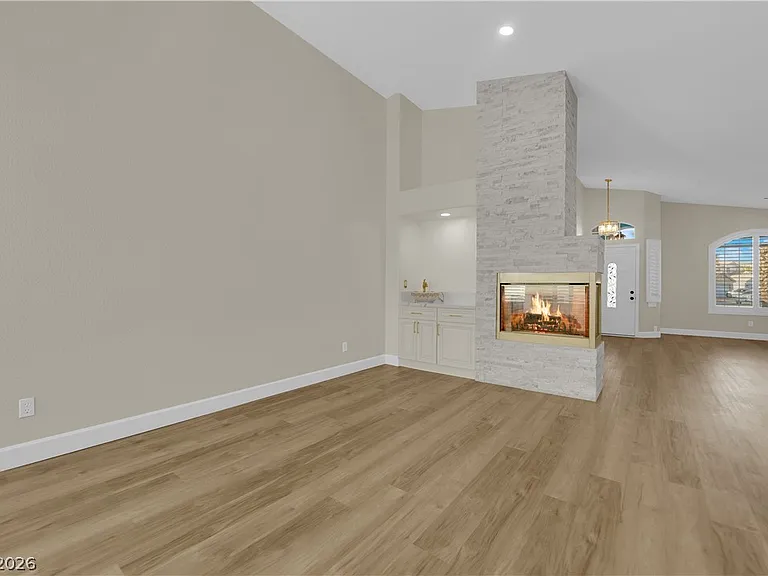 4016 Angel Face St — Photo 11