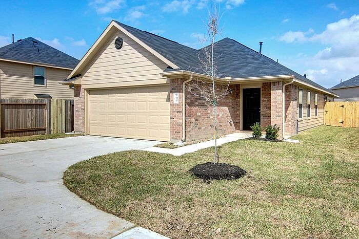 1st image of 2407 Thorney Ct