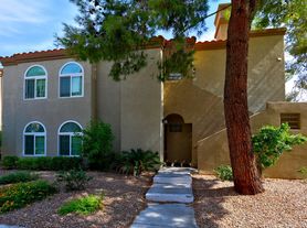 3145 E Flamingo Rd