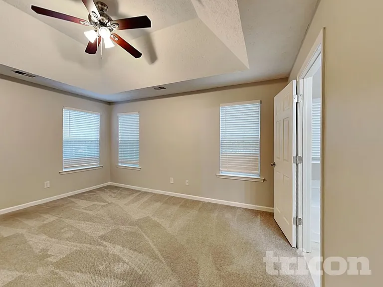 313 Cascade Ct — Photo 7