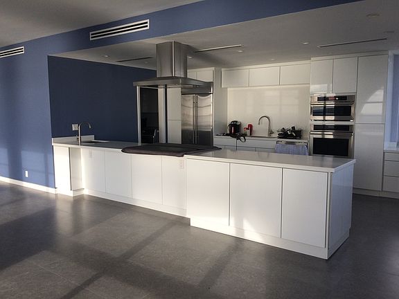 4th image of 5660 Collins Ave APT 21C