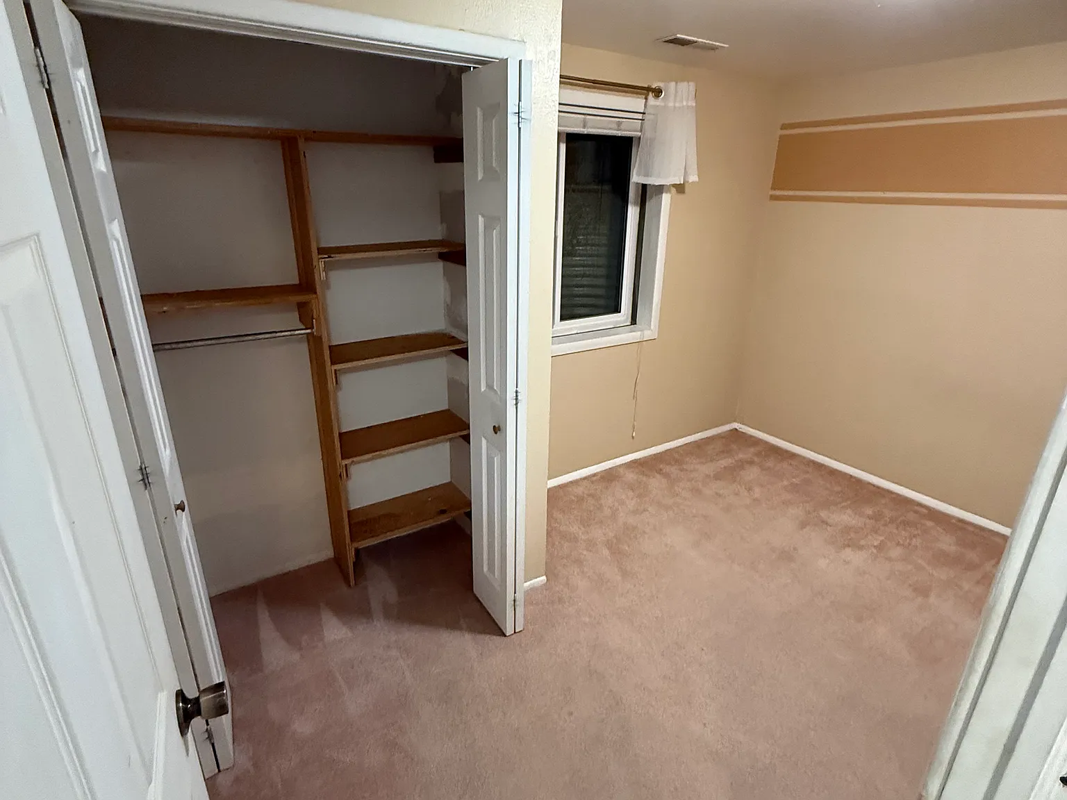3 bed, 1470 sqft, $1,800 — Photo 4