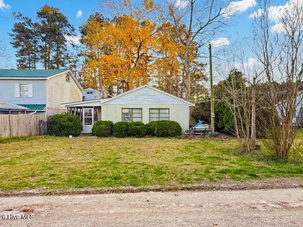 680 Pungo Shores Drive, Belhaven, NC 27810