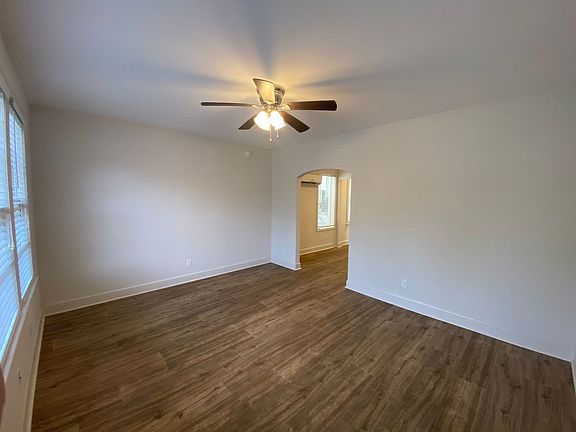 4th image of 1639-1643 Larue Ave #1