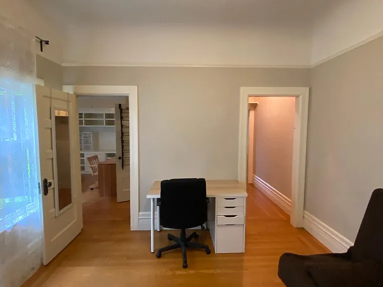 Shared common space between the two bedrooms