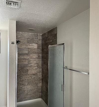 3rd image of 3211 Medicine Bow Dr