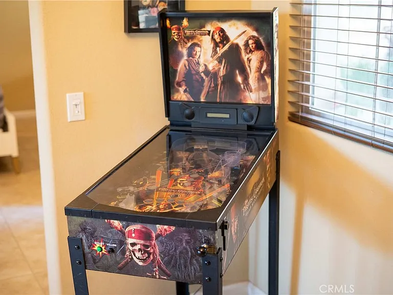 40834 Adriatico Ct — Photo 9