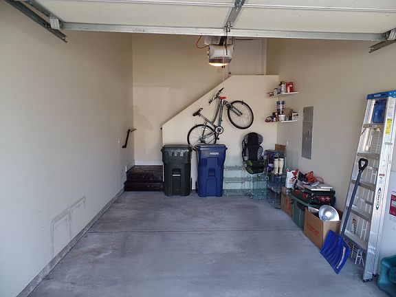 5th image of 1418 N Charles Ave Unit 200