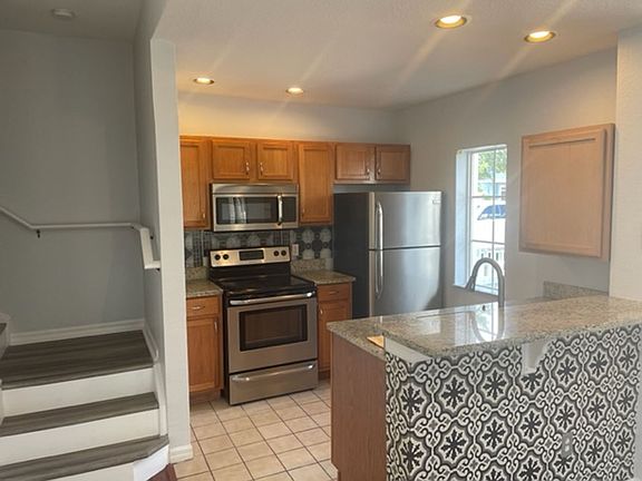 3rd image of 2205 San Vittorino Cir