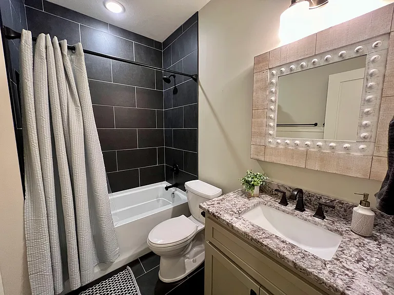 570X Little Walnut Ln — Photo 15