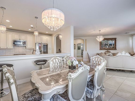 3rd image of 9430 Laguna Niguel Dr