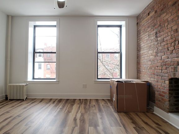4th image of 481 5th Ave #2RR