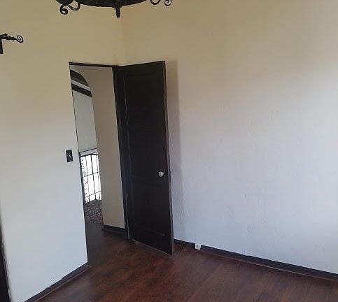 4th image of 2435 Adams Ave APT 1