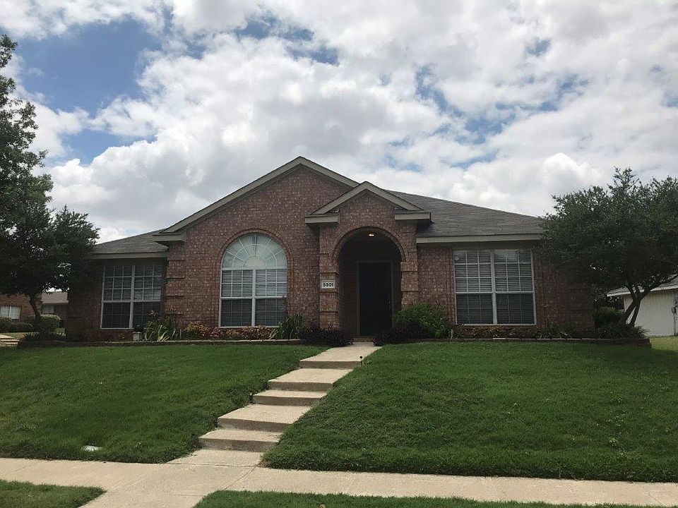 1st image of 5501 Vineyard Ln