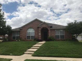 5501 Vineyard Ln, McKinney, TX 75070