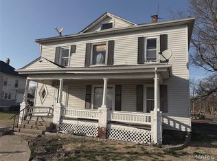 103 W Kell St, Worden, IL