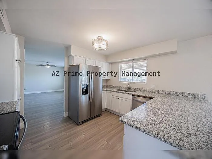5849 S College Ave — Photo 13