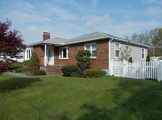 58 Lake St, Shrewsbury, MA 01545