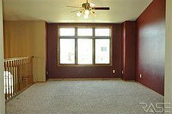 4th image of 300 N Whitni Ln
