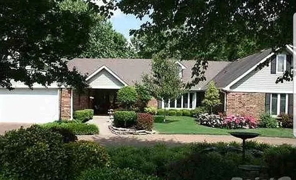 1408 Hillcrest Dr Jonesboro Ar 72401 Mls 10091813 Zillow