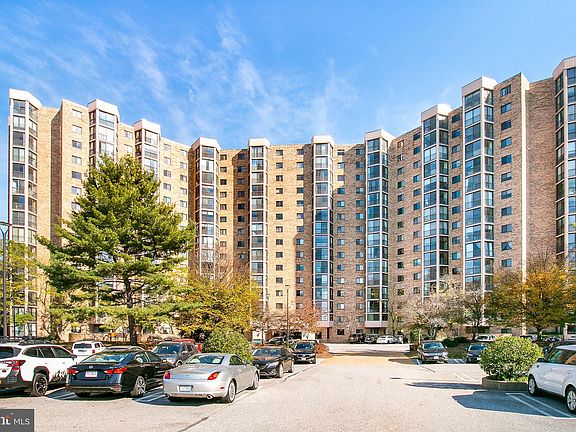3rd image of 5901 Mount Eagle Dr APT 1101