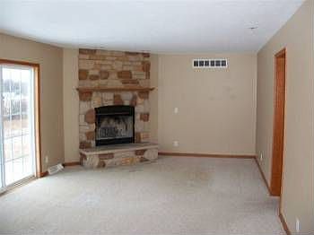 5th image of 2400 Yorkshire Dr
