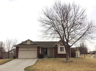 2917 N Meadow Oaks Ct, Wichita, KS 67220