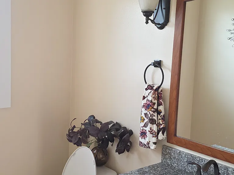 5831 Miralago Ln — Photo 12
