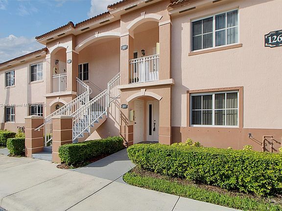 2nd image of 1261 SE 28th Ct Unit 103