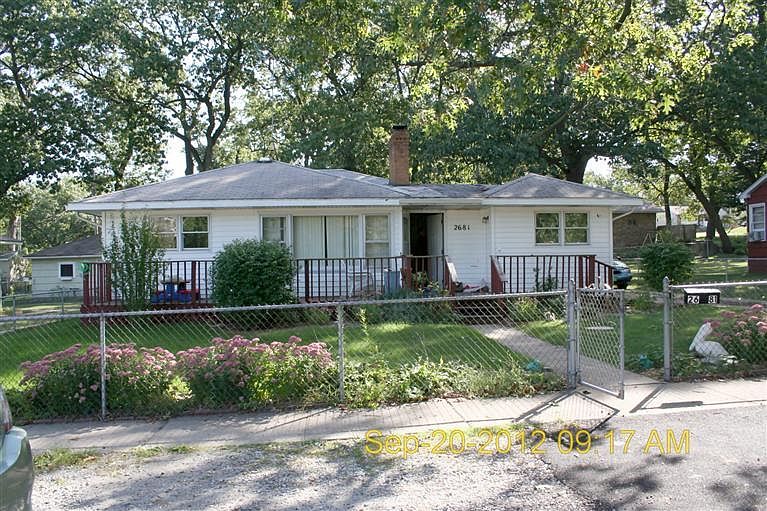 1st image of 2681 Laporte St