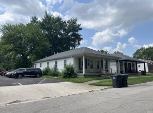 907-909 N Brady St, Muncie, IN 47303