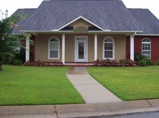 5768 Cobble Creek Dr, Pace, FL 32571