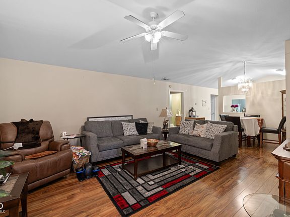 4th image of 10930 Autumn Glen Dr