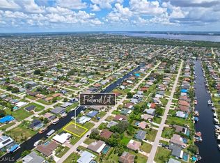 1709 SE 12th St, Cape Coral, FL 33990