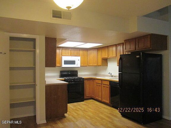 5th image of 7572 Le Conte Dr APT A