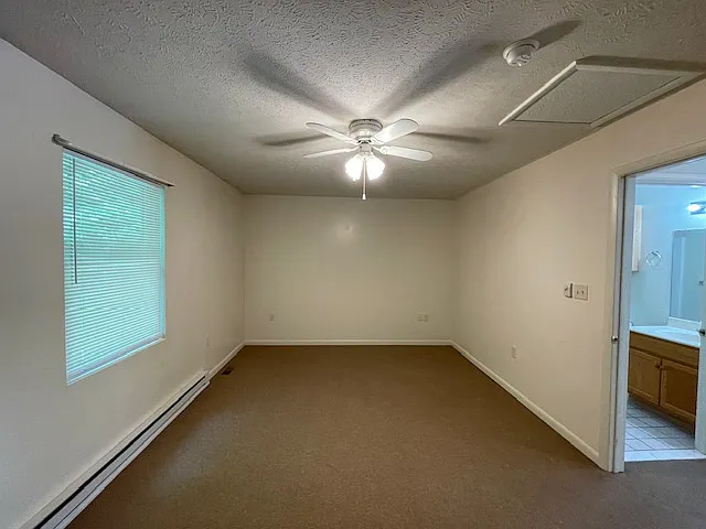 Bedroom - large
