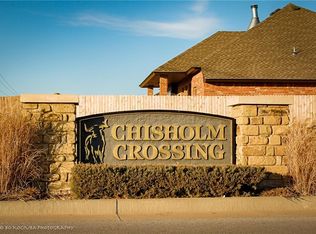 704 Bobcat Trl, Yukon, OK 73099