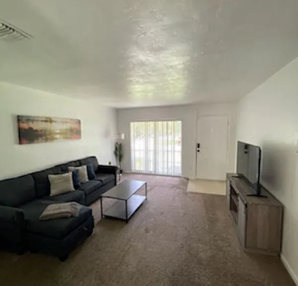 3310 NE 22nd Ave #3310 — Photo 3