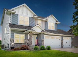 3017 Pine Ave, Howard Lake, MN 55349