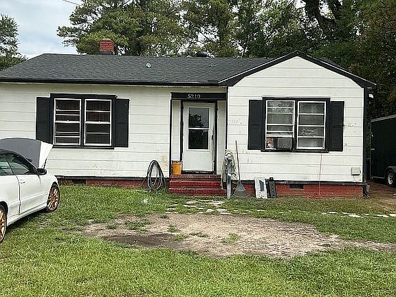 3rd image of 5210 Catalpa Rd
