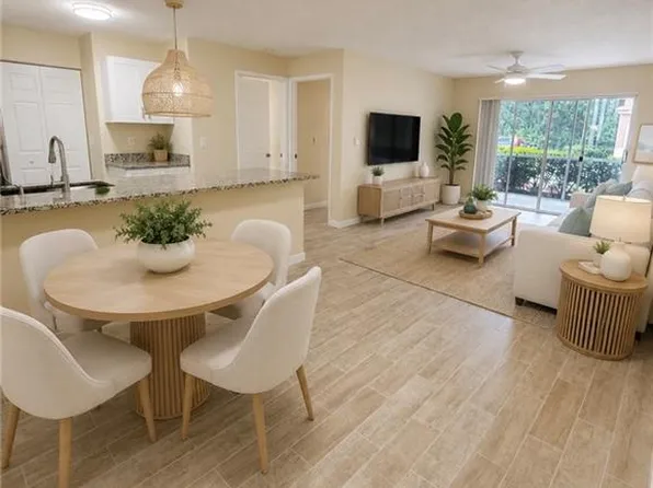 1810 Florida Club Cir W, Naples, FL
