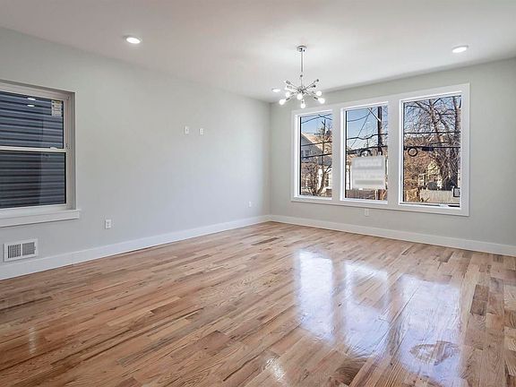 281 Pearsall Ave #1, Jersey City, NJ 07305 | Zillow