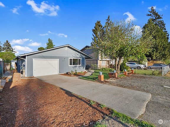 2nd image of 6819 Tacoma Avenue S