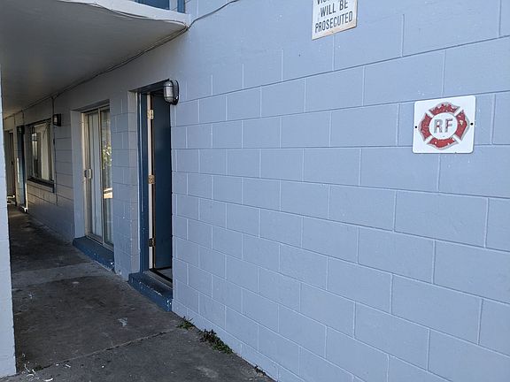 3rd image of 180 Minna Ln APT 307