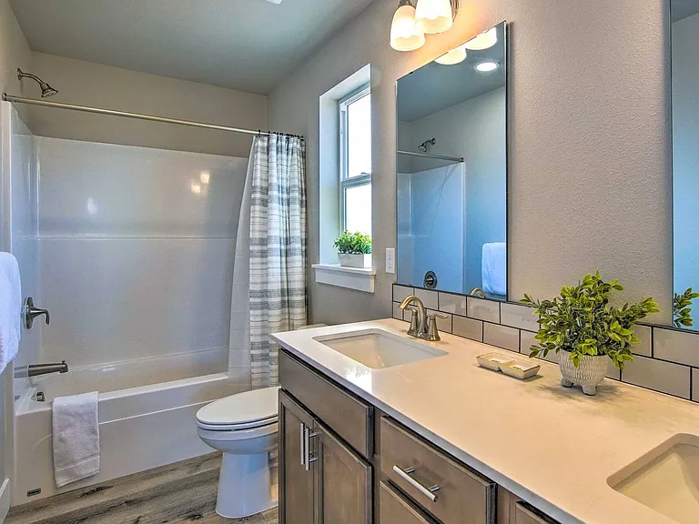 900 Sunlight Dr — Photo 21