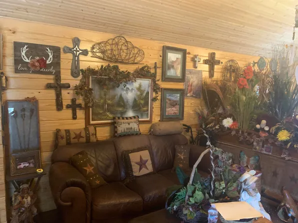 2842 Indian Trail, Kingsland, TX 78639