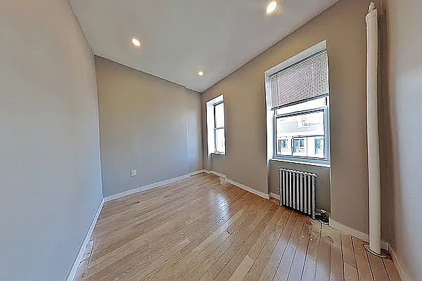 1st image of 543 E 5th St APT 20