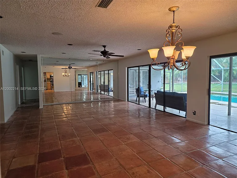 6975 Bianchini Cir — Photo 7